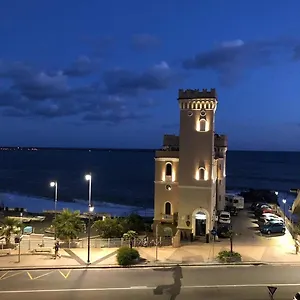 Castello Miramare Gênes